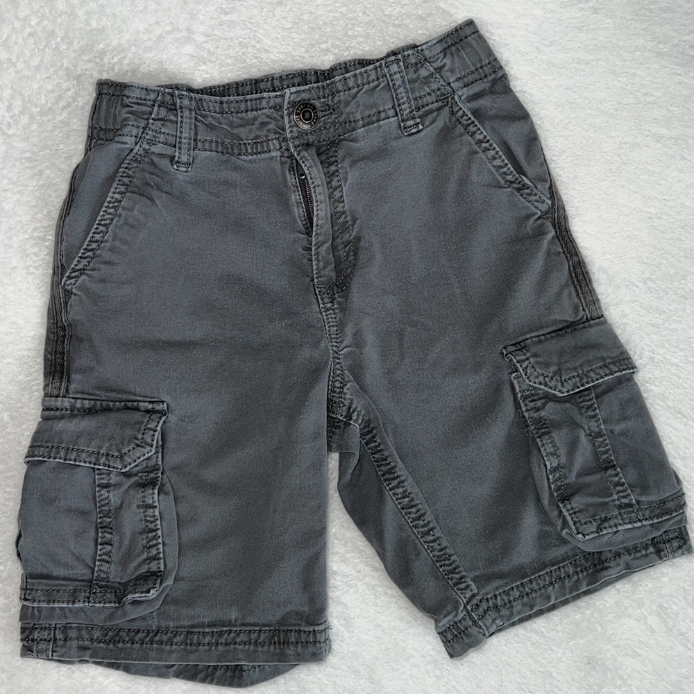 Sonoma Gray Cargo Shorts, Size 6, Cotton Stretch, Adjustable Waist
